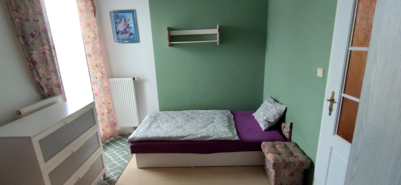 Homestay Kuchařovice Exteriér fotografie