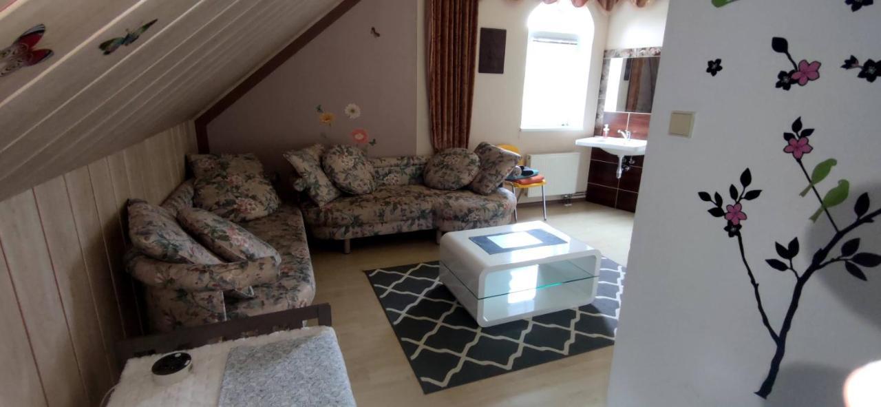 Homestay Kuchařovice Exteriér fotografie